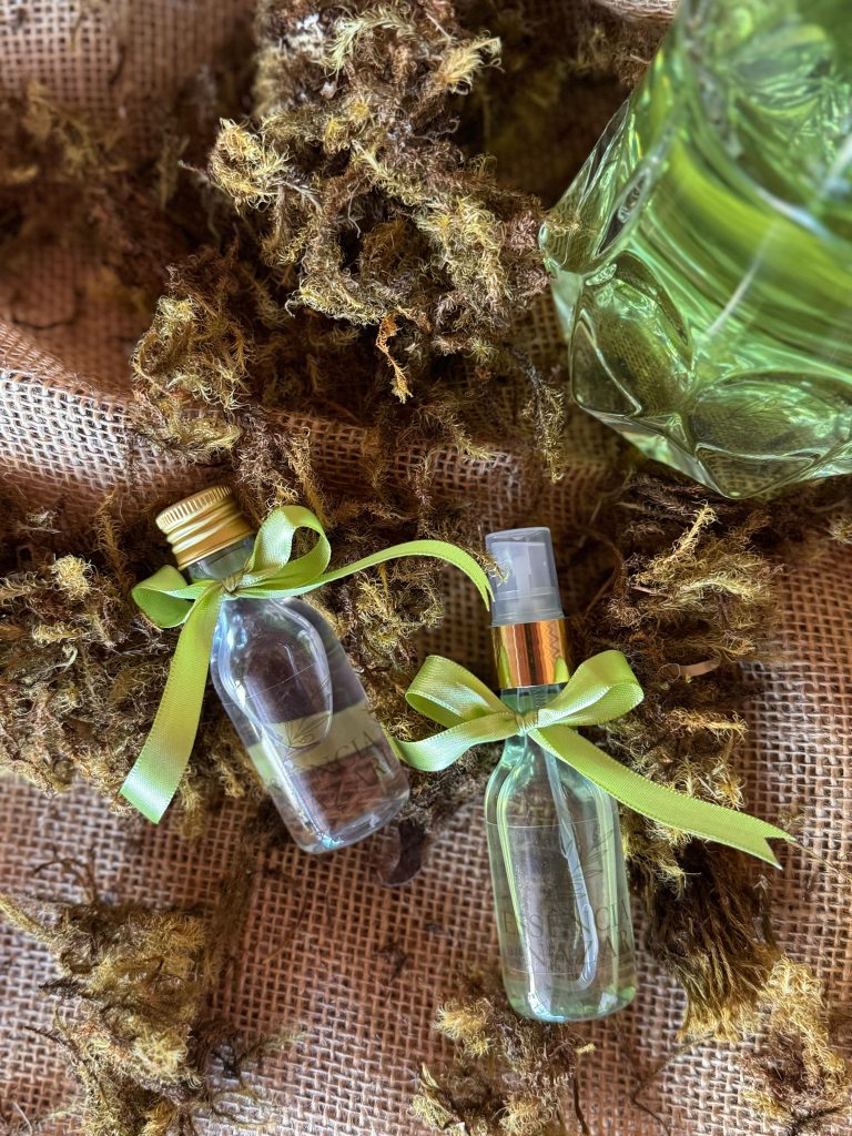 Rádio Excelsior lança sua marca de perfume, Essência de Nazaré.