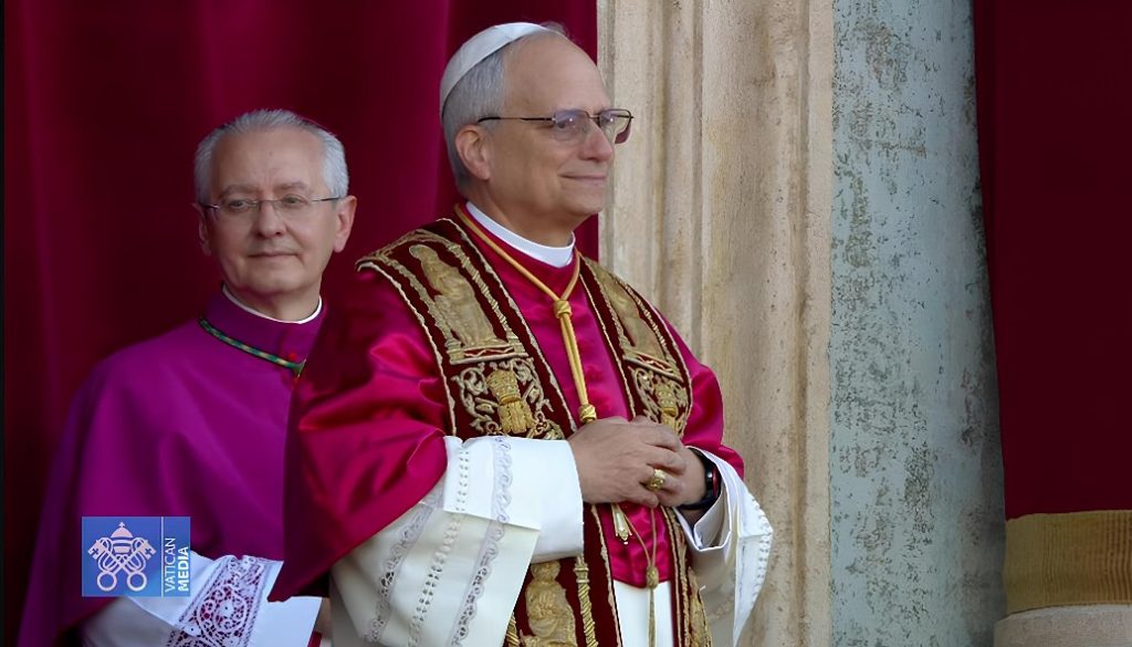 Novo Papa, Leão XIV, é anunciado nesta quinta-feira.